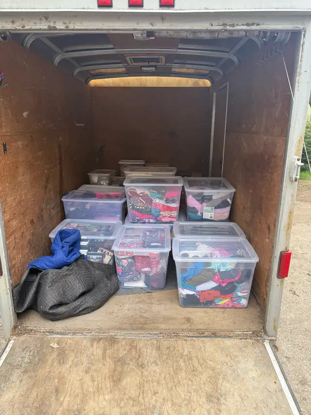 Moving Crew - Photo 3