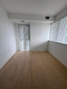 1 Unfurnished Bed/bath in a 2-Bed/Bath condo starting June/July