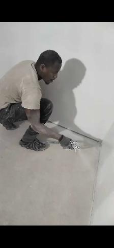 Construction worker,  cleaning, domolition, assist renivation - Photo 5