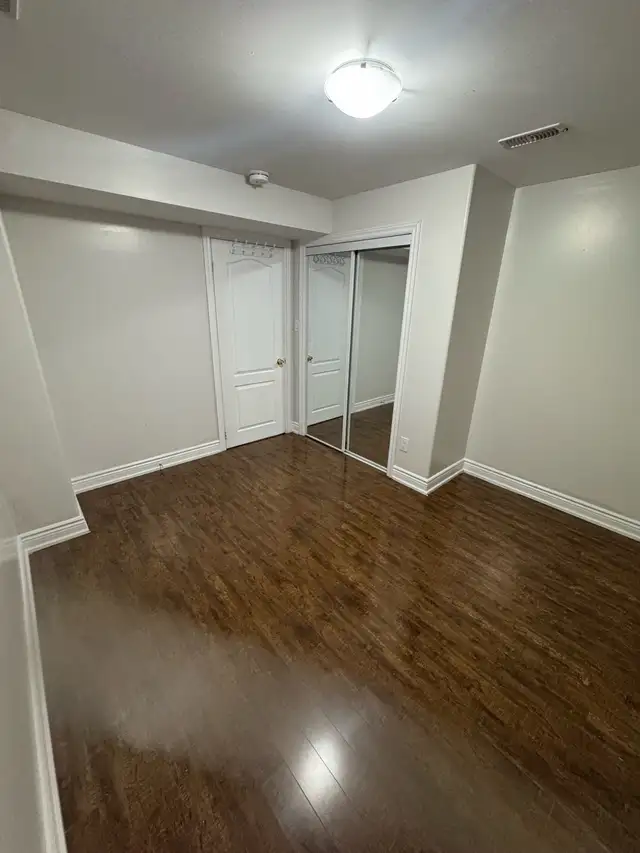 LEGAL 2 BEDROOMS BASEMENT FOR RENT - Photo 5