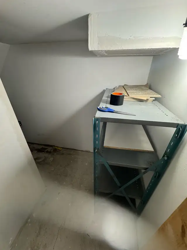 LEGAL 2 BEDROOMS BASEMENT FOR RENT - Photo 9