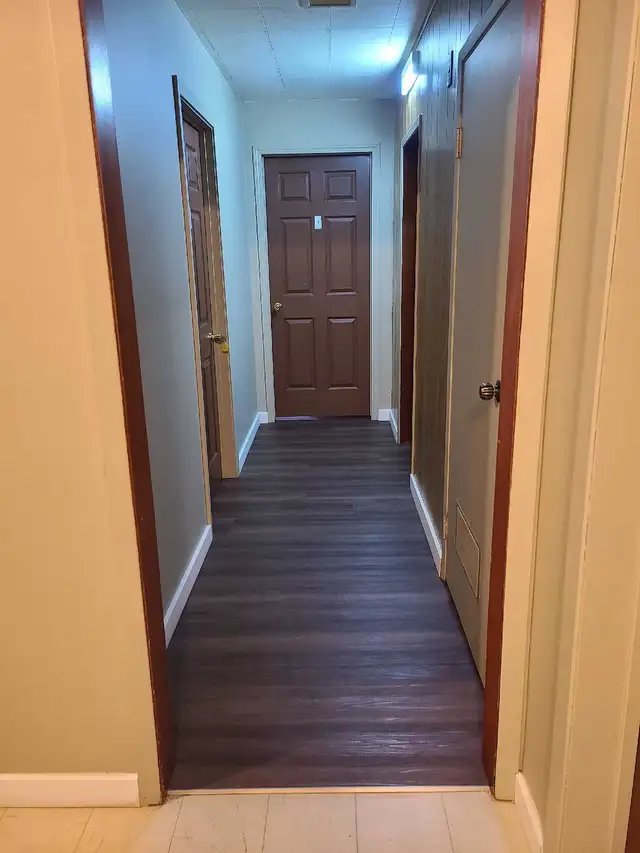 (3) Rooms for rent/weekly rates (Sorry, men only) - Photo 9