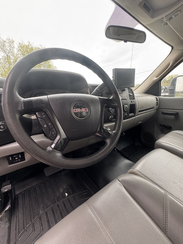 2013 GMC Sierra 3500HD ALUMINUM DUMP BOX — CERTIFIED — - Photo 10
