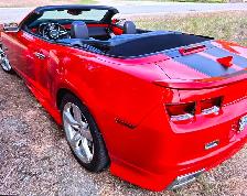 2011 chev camero - Photo 2