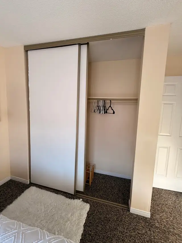 1 bedroom in a 2 bedroom apartment - Photo 3