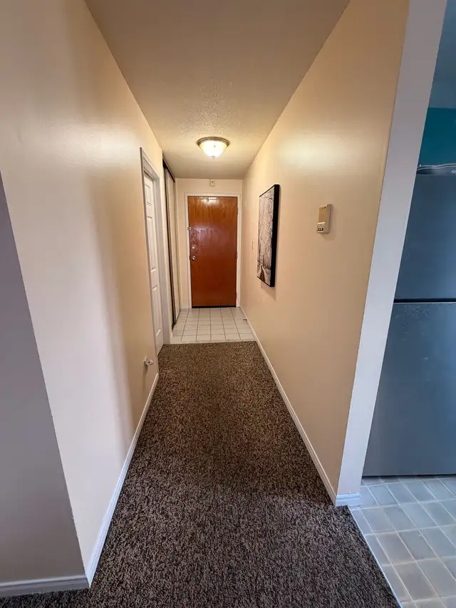 1 bedroom in a 2 bedroom apartment - Photo 5