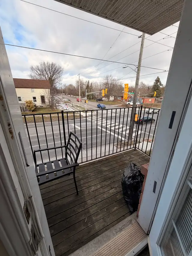 1 bedroom in a 2 bedroom apartment - Photo 9