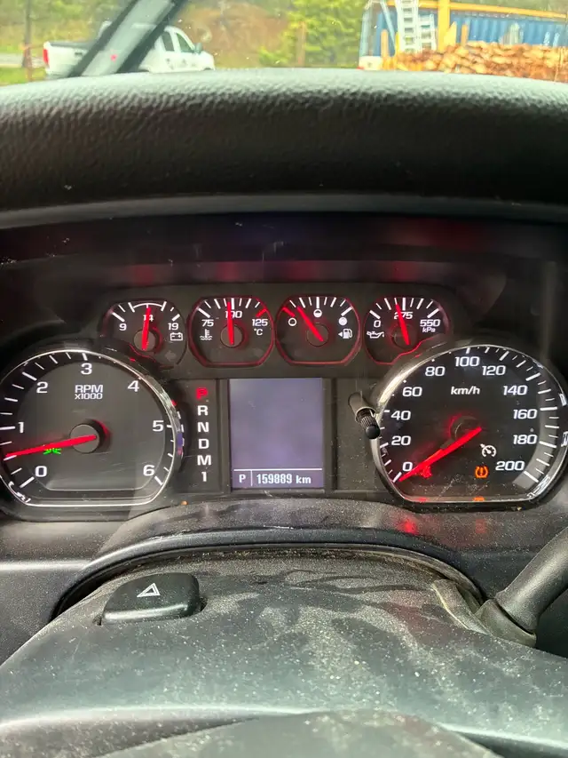 Chevy 2500 - Photo 5