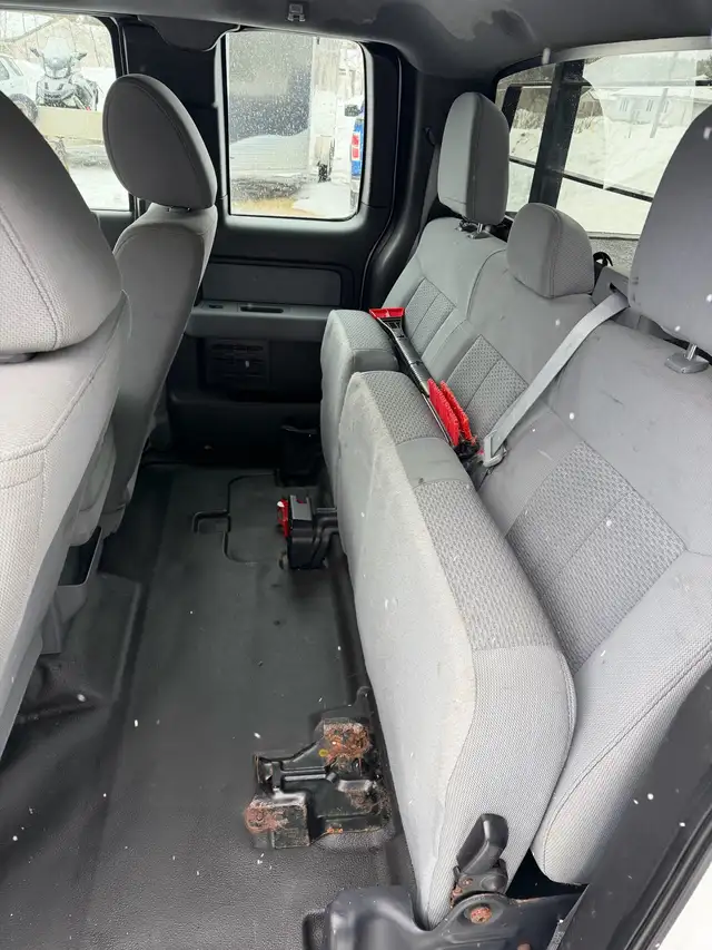 2013 Ford F150 Spacecab 4x4 - Photo 7