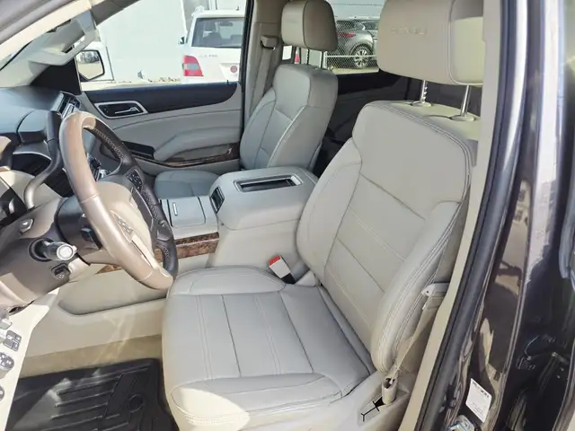 2015 GMC Yukon XL 4WD Denali Clean Carfax Full Service History - Photo 7