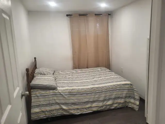 2 bedroom furnisced basement for rent - Photo 5