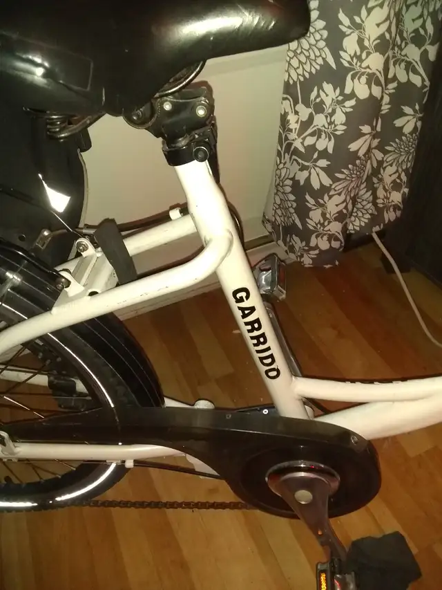 ELECTRIC BICYCLE - Photo 2