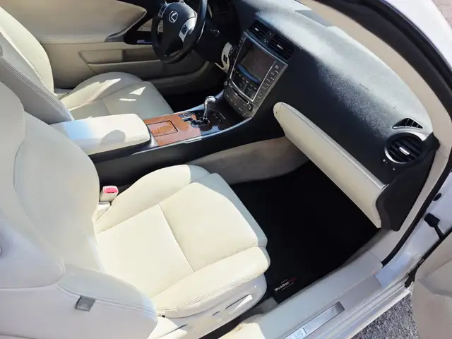 2011 Lexus IS 250C Convertible Leather Navi Camera Clean Carfax - Photo 12