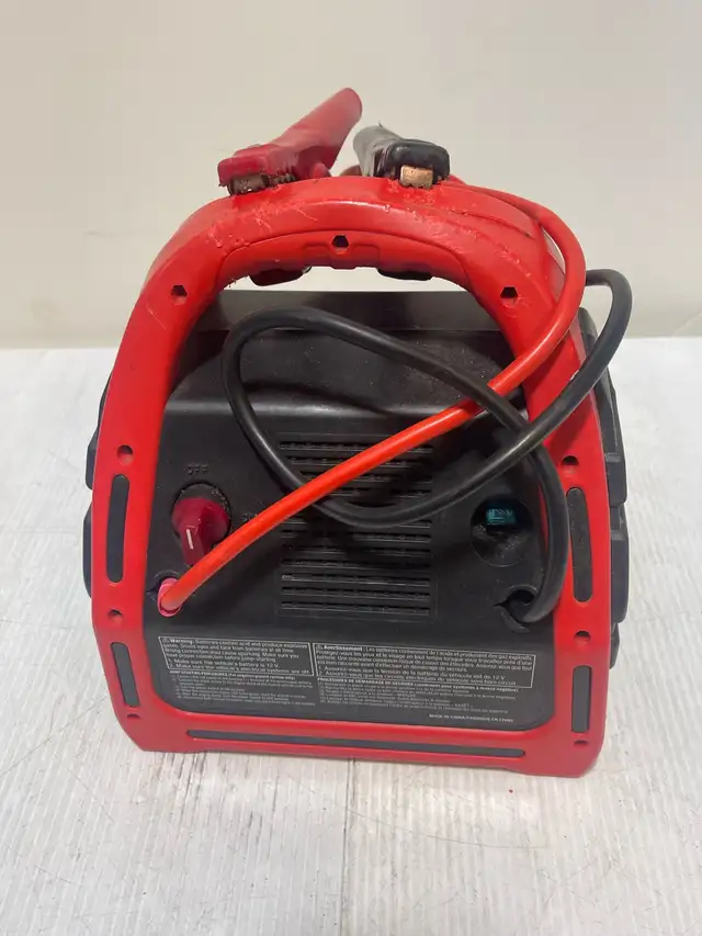 MotoMaster Booster Pack - Photo 4