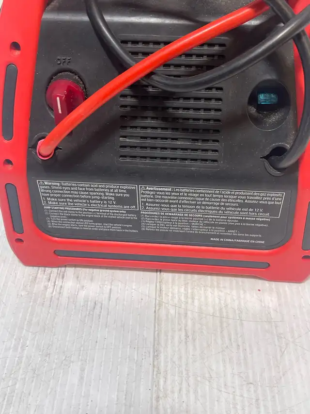 MotoMaster Booster Pack - Photo 8