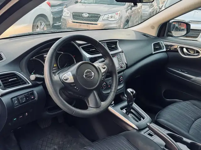 2017 Nissan Sentra SV - Photo 6