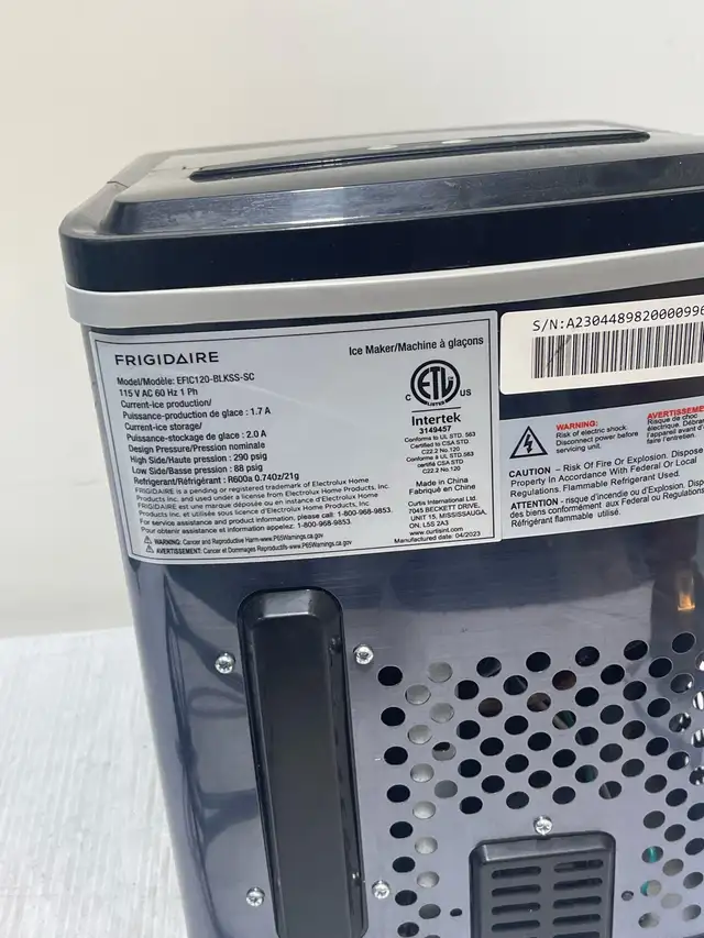 Frigidaire Ice Maker - Photo 4