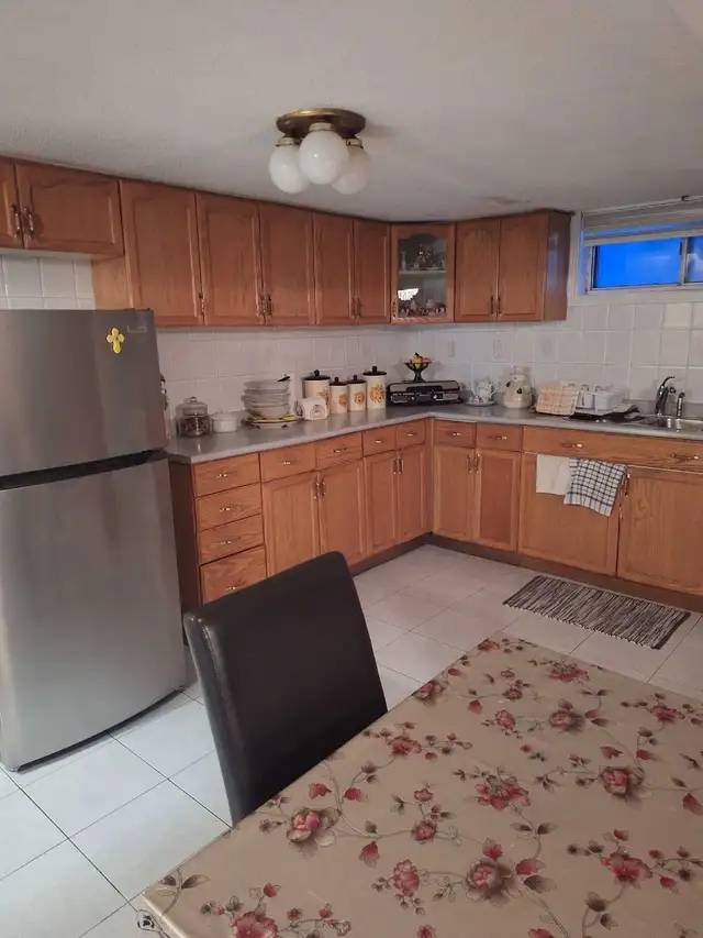 One Bedroom Basement Apartment Availble Immediately - Photo 2