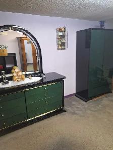 One Bedroom Basement Apartment Availble Immediately - Photo 4