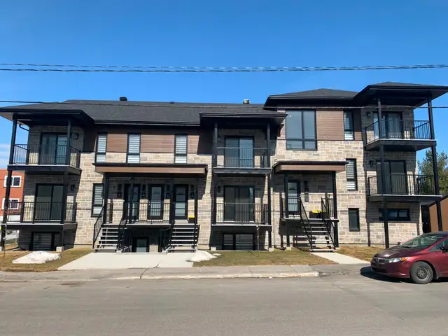 Appartement à louer Laval - Grand 3 1/2