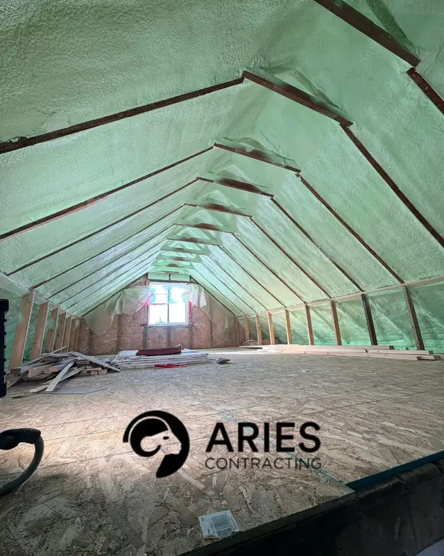 Spray Foam Insulation - Photo 5