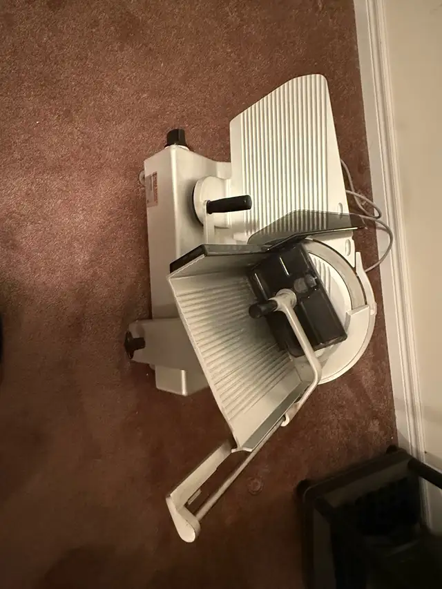 Bizerba Commercial Grade Food Slicer - Photo 4