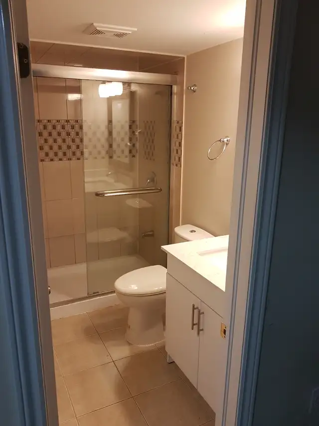 One Bedroom Basement For Rent - Photo 5