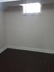 One Bedroom Basement For Rent - Photo 7