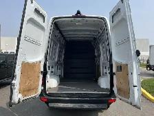 2017 Mercedes-Benz Sprinter Van Cargo - Photo 12