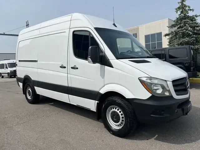 2017 Mercedes-Benz Sprinter Van Cargo - Photo 18