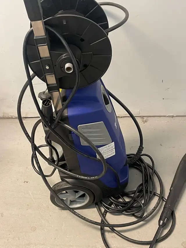 Michelin Pressure Washer - Photo 7