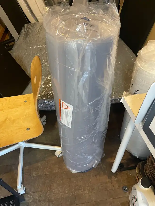 Brand New QUEEN Mattresses (Memory Foam) & Free delivery - Photo 3