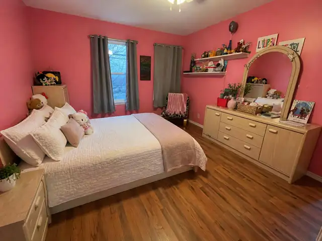 Large Family Home for Sale - Photo 10