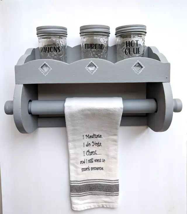 Towel rack with shelf – vintage and upcycled - Photo 5
