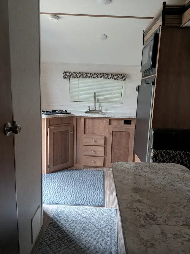 2018 StarCraft comet 18ds