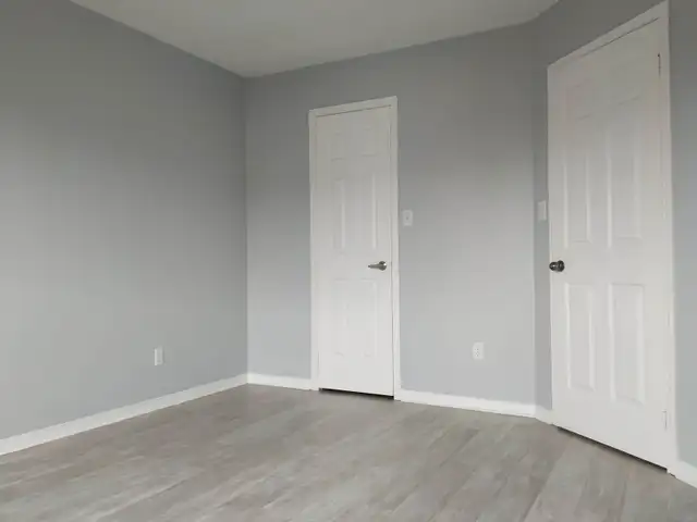 3 Bedroom Detached House for Lease (Entire House) in Oshawa - Photo 8