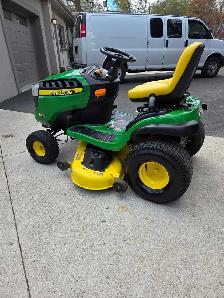 john deere e150 lawn tractor - Photo 6