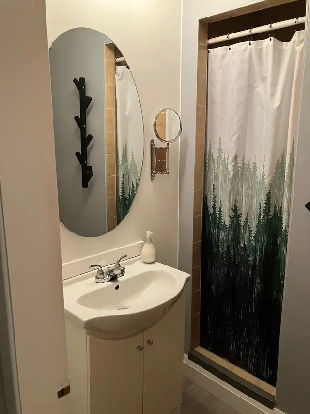 CHAMBRE À LOUER À 5 MINUTES DE L`UdeS - Photo 5