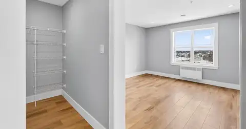 2 Bedroom 2 Bathroom Executive Apartment - Photo 6