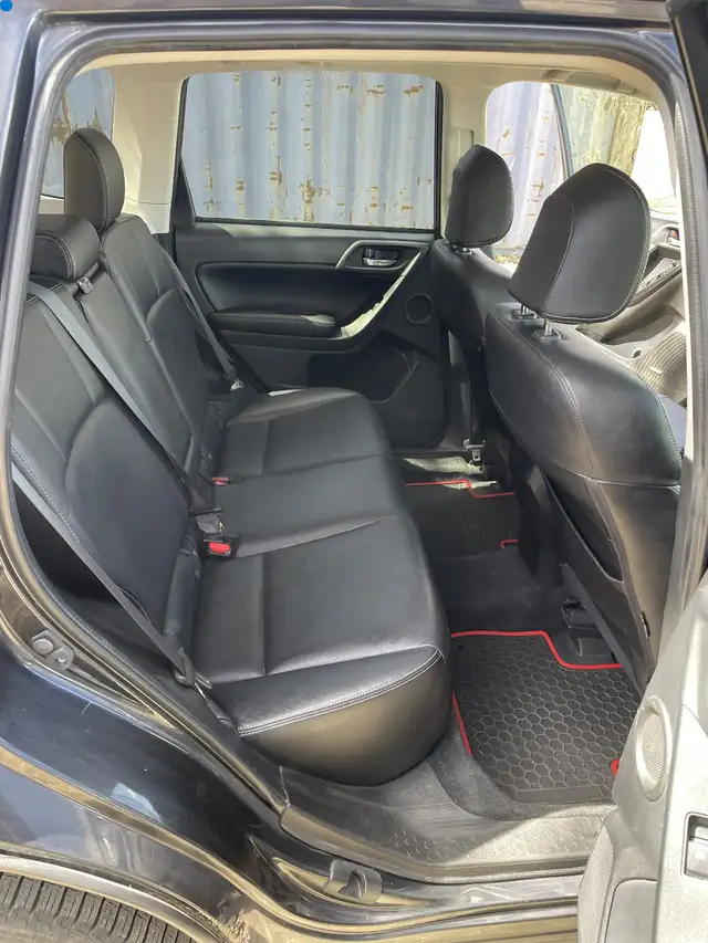 2015 Subaru Forester 2.0XT Limited w/ Tech Package - Photo 9