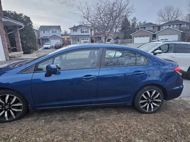 Honda Civic  contact # 647-7868236 - Photo 3