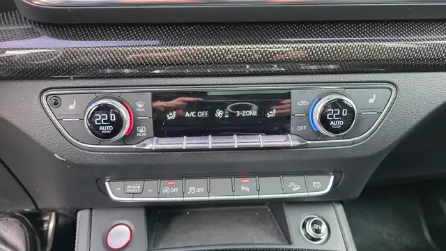 2018 Audi SQ5 - Photo 16