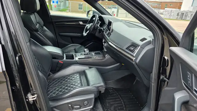 2018 Audi SQ5 - Photo 21