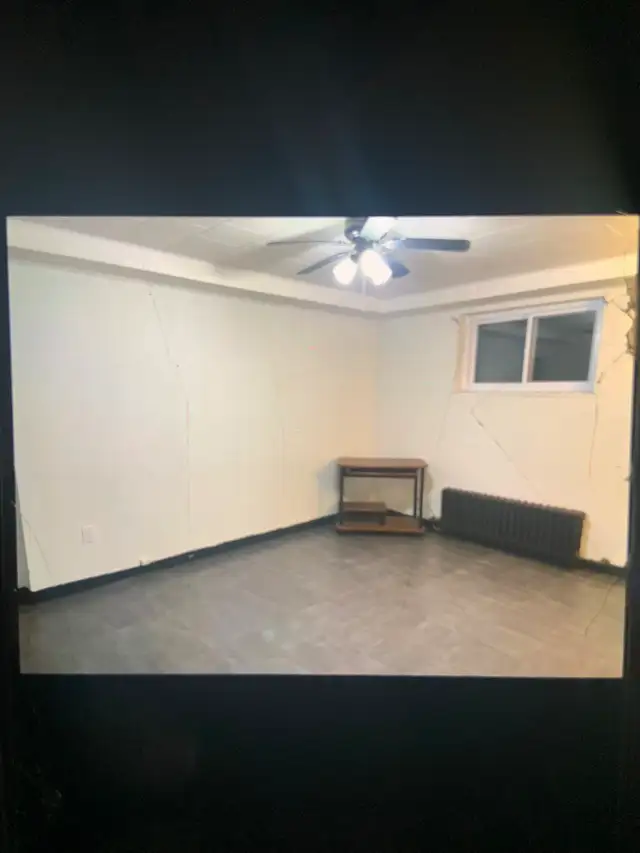 Sorel-Tracy: Logement 2 étages avec 2 sdb, cour et parkings - Photo 11
