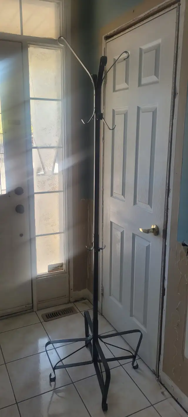 Metal Coat Rack Freestanding