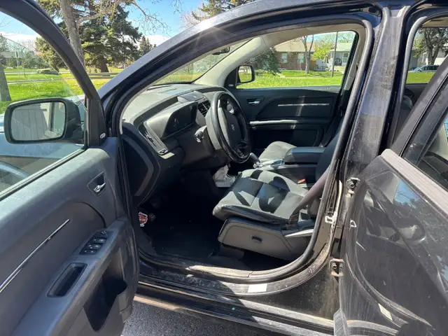 2010 Dodge Journey RT. AWD - Photo 6