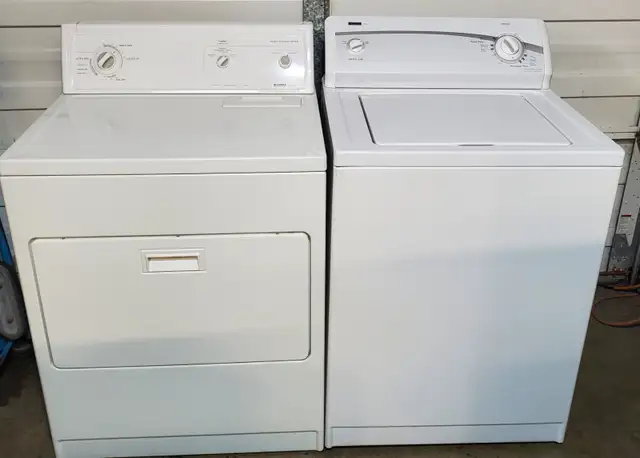 Kenmore Washer and Dryer pair- working and clean
