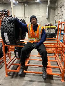 General labour /construction. helper Available- Calgary - Photo 3