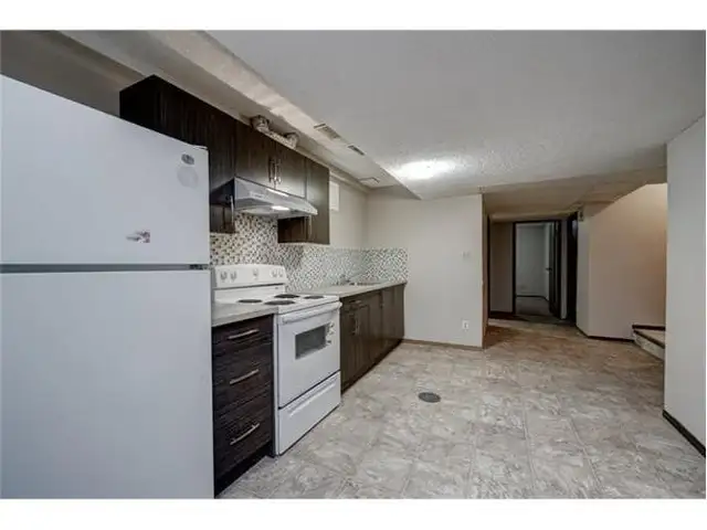 Basement for Rent - Martindale NE - Photo 2