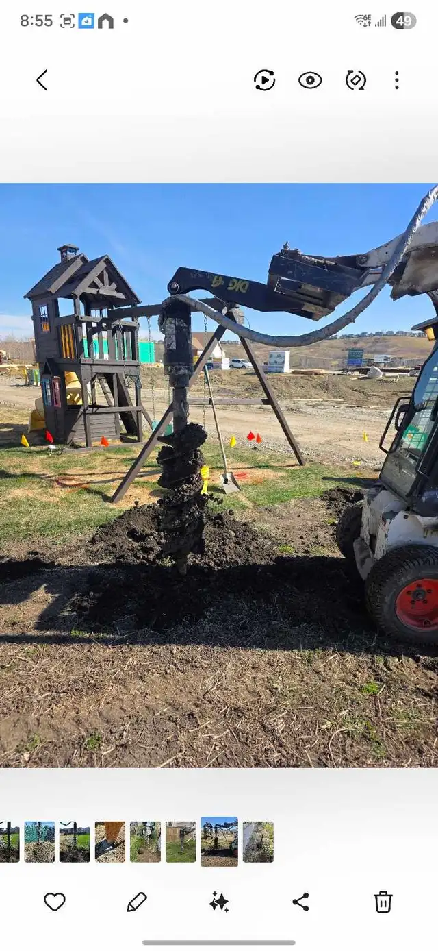 post holes - Photo 3